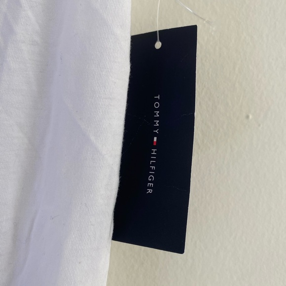 NWT Tommy Hilfiger Top - Picture 2 of 5